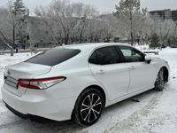 Toyota Camry 2020 года за 12 200 000 тг. в Астана