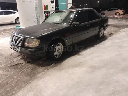 Mercedes-Benz E 280 1994 года за 2 000 000 тг. в Шымкент – фото 3