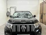 Toyota Land Cruiser Prado 2011 года за 16 900 000 тг. в Караганда – фото 2
