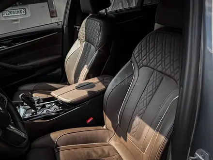 BMW 530 2023 года за 24 500 000 тг. в Алматы – фото 13