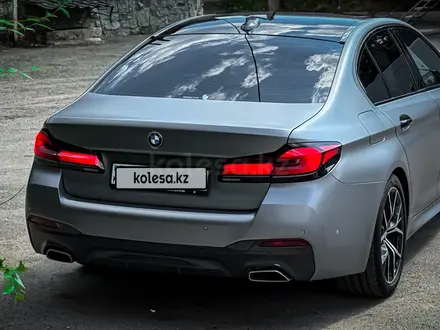 BMW 530 2023 года за 24 500 000 тг. в Алматы – фото 7