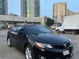 Toyota Camry 2014 года за 6 250 000 тг. в Актобе – фото 2