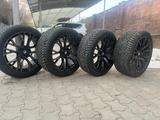 Разноширокие колёса BMW 21 — диски + зимние шины Nokian Hakkapeliitta 10p S за 1 150 000 тг. в Алматы – фото 4