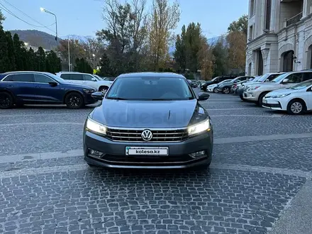 Volkswagen Passat (USA) 2016 года за 9 200 000 тг. в Алматы