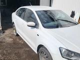 Volkswagen Polo 2015 года за 10 000 тг. в Астана – фото 2