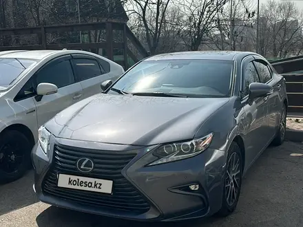 Lexus ES 350 2017 года за 17 200 000 тг. в Алматы