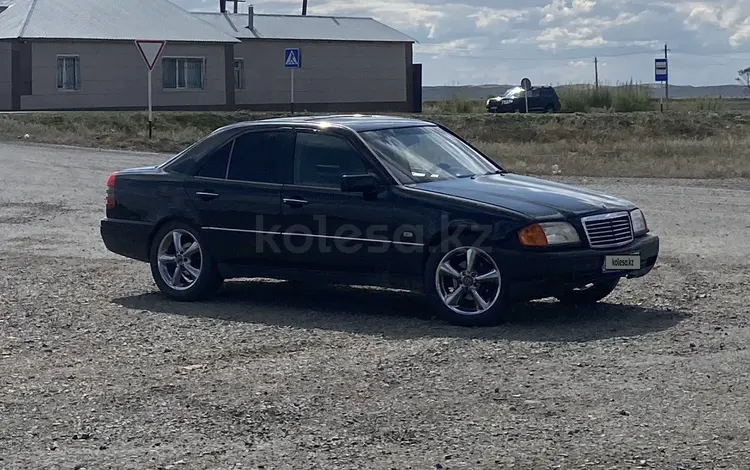 Mercedes-Benz C 280 1995 года за 1 950 000 тг. в Караганда