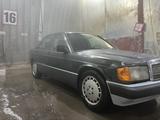 Mercedes-Benz E 230 1991 годаүшін900 000 тг. в Астана – фото 3