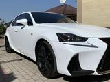 Lexus IS 300 2019 года за 15 800 000 тг. в Алматы – фото 3