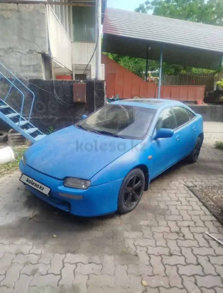 Mazda 323, 1998
