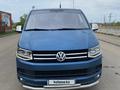 Volkswagen Caravelle 2015 года за 14 500 000 тг. в Рудный