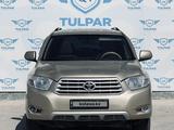 Toyota Highlander 2010 года за 10 300 000 тг. в Актау