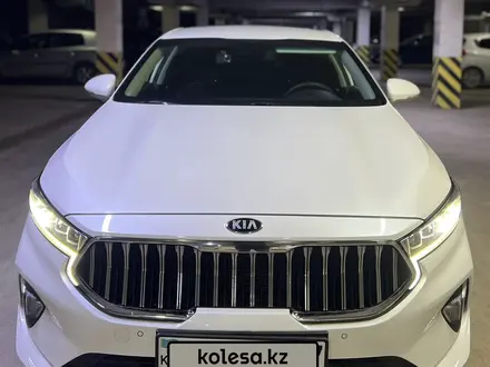 Kia K7 2019 года за 12 300 000 тг. в Астана