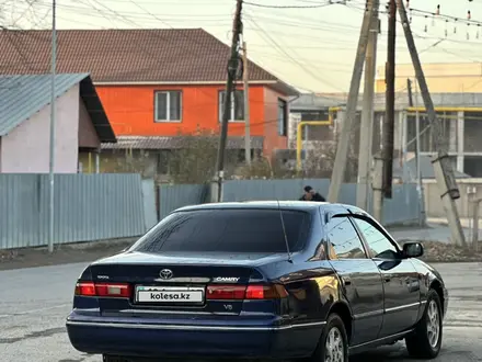 Toyota Camry 1997 года за 3 500 000 тг. в Алматы – фото 6