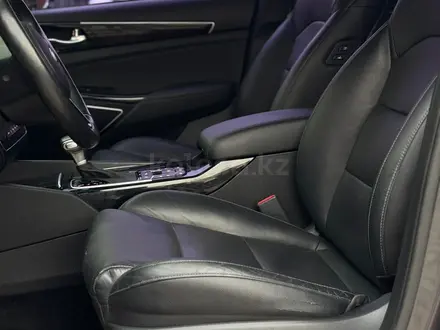 Kia K7 2018 года за 11 800 000 тг. в Алматы – фото 16
