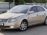 Toyota Avalon 2006 года за 6 500 000 тг. в Алматы