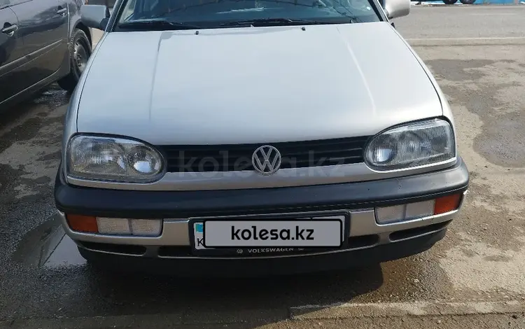 Volkswagen Golf 1993 годаүшін1 500 000 тг. в Тараз