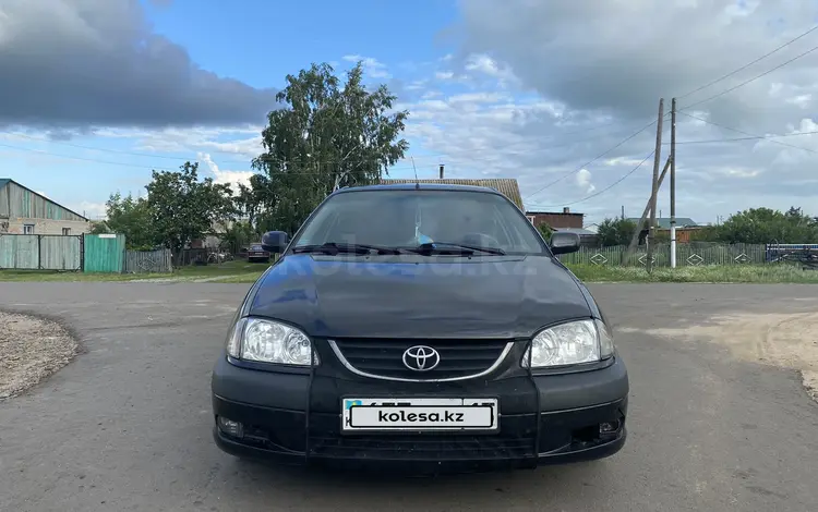 Toyota Avensis 2000 годаfor3 300 000 тг. в Петропавловск