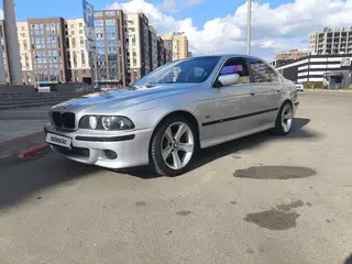 BMW 5 Series, 2000