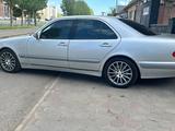 Mercedes-Benz E 240 2000 годаүшін4 200 000 тг. в Астана – фото 3