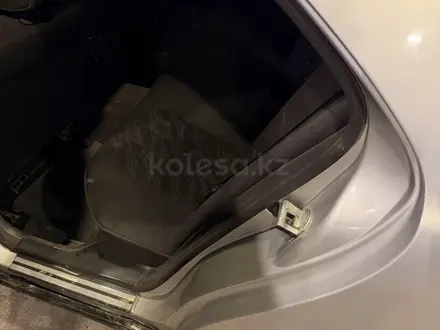 Mercedes-Benz E 230 1997 года за 2 500 000 тг. в Алматы – фото 13