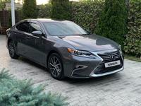 Lexus ES 350 2016 годаfor16 000 000 тг. в Алматы