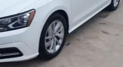 Volkswagen Passat 2018 годаүшін5 200 000 тг. в Актау – фото 2
