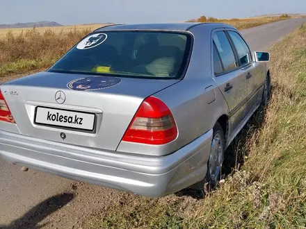 Mercedes-Benz C 180 1997 года за 2 000 000 тг. в Шантобе – фото 4