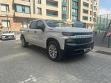 Chevrolet Silverado 2022 года за 25 000 000 тг. в Шымкент – фото 4