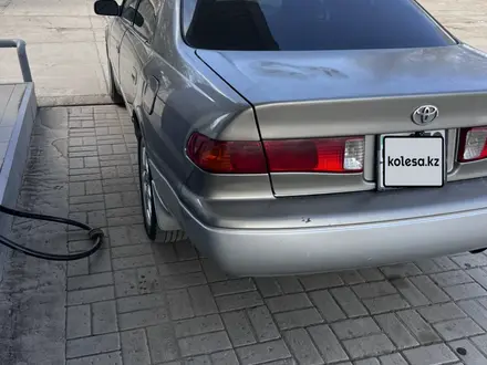 Toyota Camry 2001 года за 2 800 000 тг. в Жаркент – фото 4
