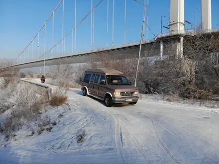 Ford Econoline 1993 года за 5 000 000 тг. в Семей