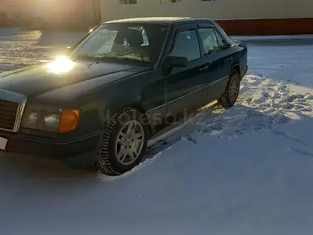 Mercedes-Benz E 260 1991 года за 1 500 000 тг. в Павлодар – фото 3