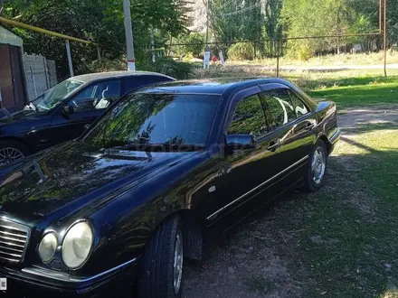 Mercedes-Benz E 430 1998 года за 4 500 000 тг. в Тараз – фото 4