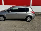 Nissan Tiida 2005 годаfor3 100 000 тг. в Атырау – фото 2