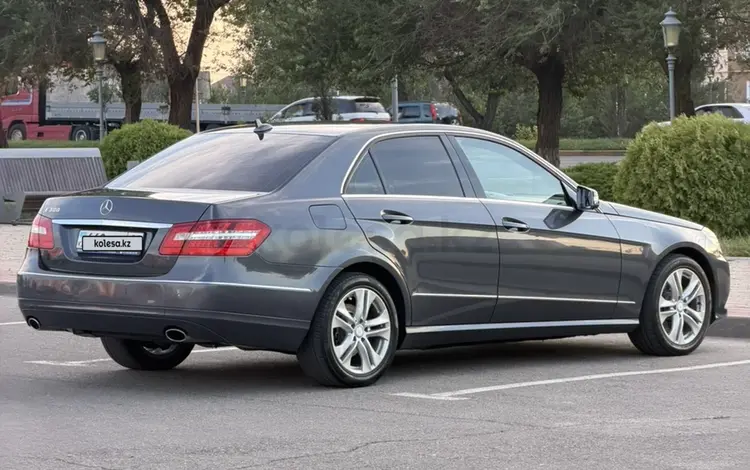 Mercedes-Benz E 300 2011 года за 9 000 000 тг. в Алматы