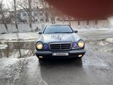 Mercedes-Benz E 230 1997 годаүшін2 800 000 тг. в Павлодар – фото 2