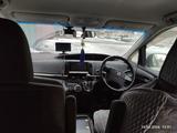 Toyota Estima 2013 года за 7 870 000 тг. в Семей – фото 2