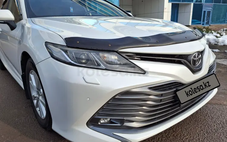 Toyota Camry 2020 года за 11 500 000 тг. в Астана