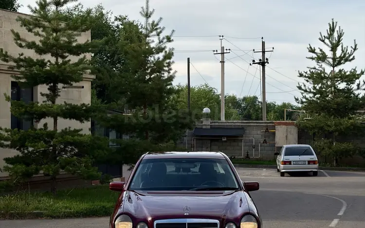 Mercedes-Benz E 320 1999 годаүшін4 600 000 тг. в Алматы