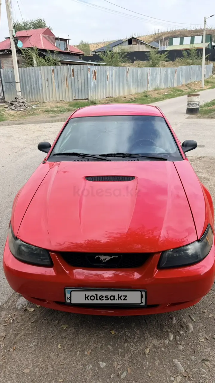 Форд Mustang, 2000