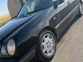 Mercedes-Benz E 320 1998 годаүшін2 700 000 тг. в Астана – фото 8