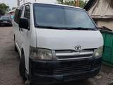 Toyota Hiace 2005 года за 2 500 000 тг. в Алматы