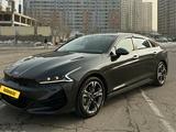 Kia K5 2021 года за 11 500 000 тг. в Алматы
