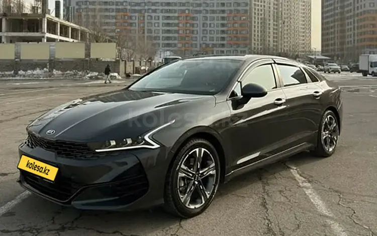 Kia K5 2021 года за 11 500 000 тг. в Алматы
