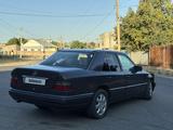 Mercedes-Benz E 220 1995 годаfor1 800 000 тг. в Шымкент – фото 4