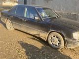 Mercedes-Benz E 230 1990 годаfor1 400 000 тг. в Шу – фото 2