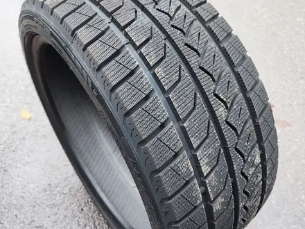 255/55 R18 FARROAD за 37 500 тг. в Алматы