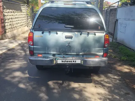 Mitsubishi L200 2007 года за 3 600 000 тг. в Алматы – фото 2