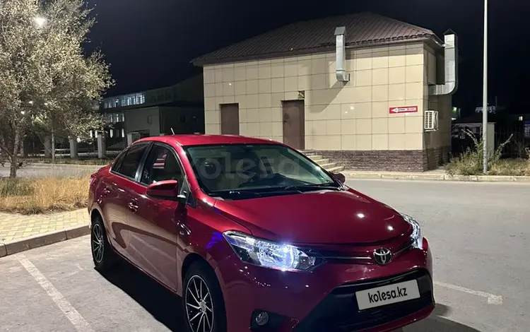 Toyota Yaris 2014 года за 5 200 000 тг. в Жанаозен