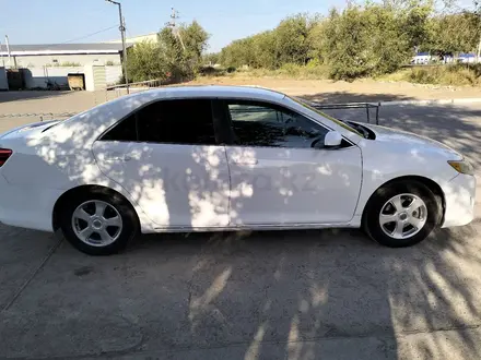 Toyota Camry 2013 года за 4 700 000 тг. в Уральск – фото 4